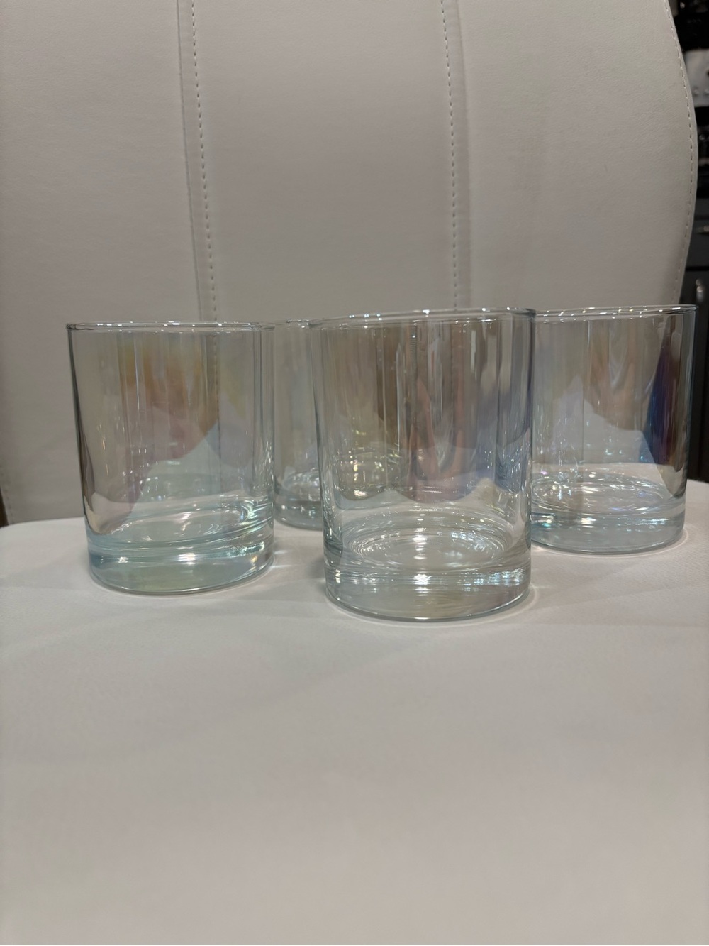 Set of 4 Iridescent Drinking Glasses - Picture 3 of 4